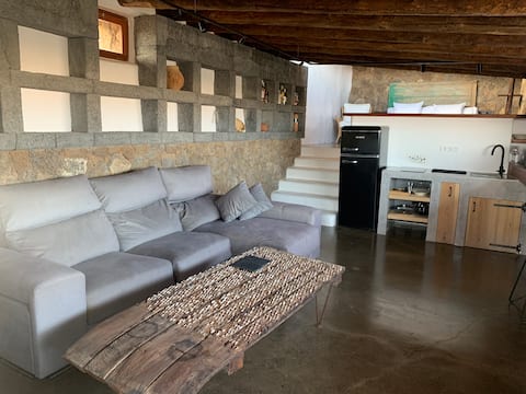 Anuncio de Airbnb popular: El corral A special place with wonderful views en Teguise