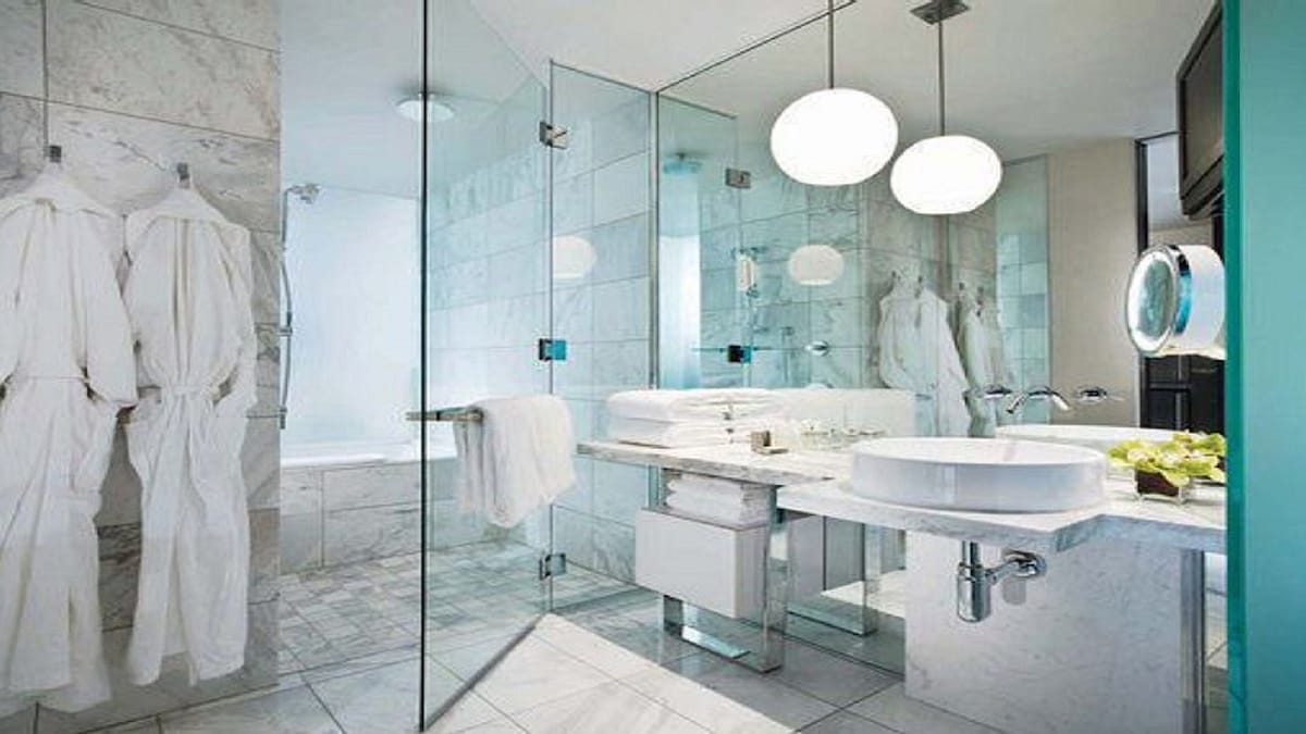 * Stunning Strip View 24th floor *
