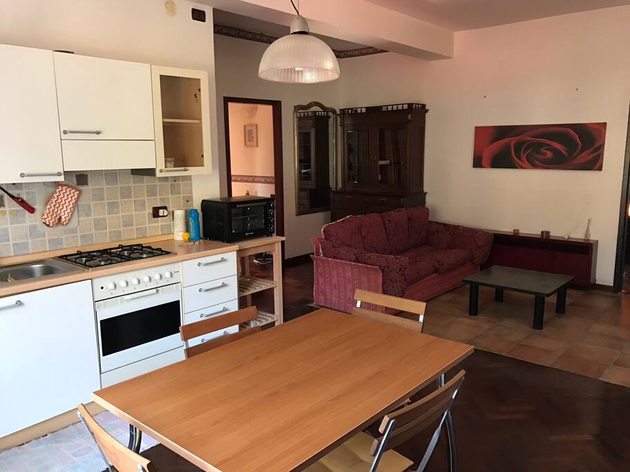 Cucina e salotto