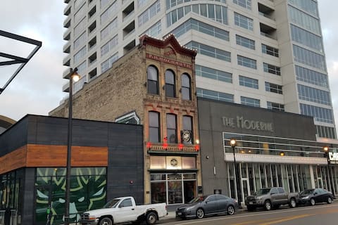 Old Wrld 3rd St/MLK - Downtown Milw (Fiserv Forum)