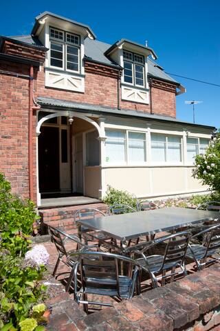 Lowena accommodation gallery image 4