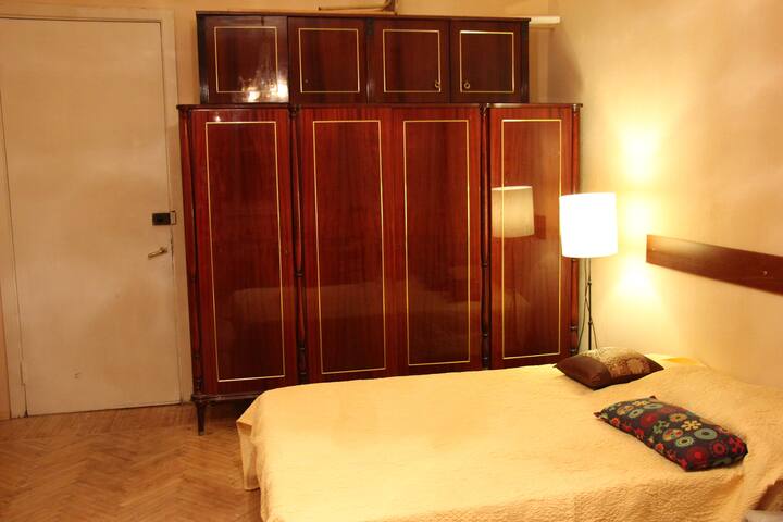 Dhoma e dytë e gjumit. Dhoma e gjumit me 2 dhoma gjumi.