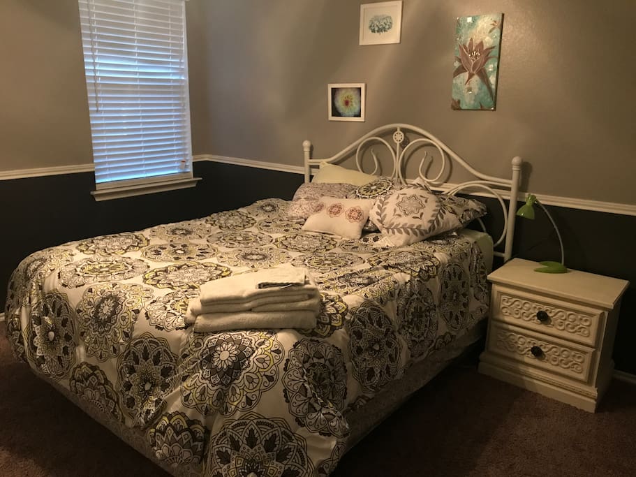 Guest bed #1
