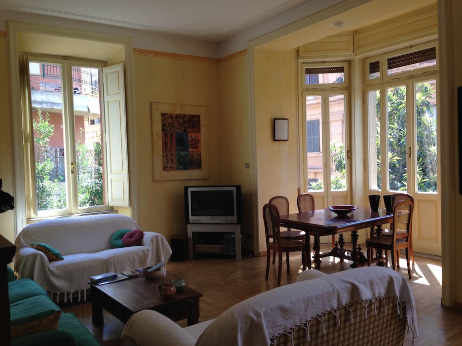 Salone