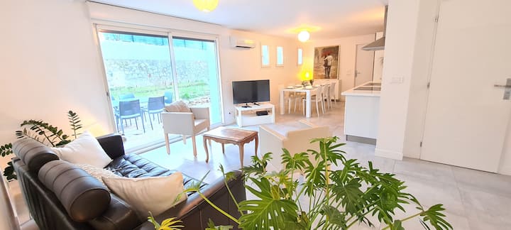 Rez De Villa Avec Jardin Et Plages à Pied - La Garde