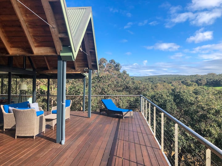 Top 10 Airbnb Vacation Rentals In Eagle Bay, Australia Updated 2024