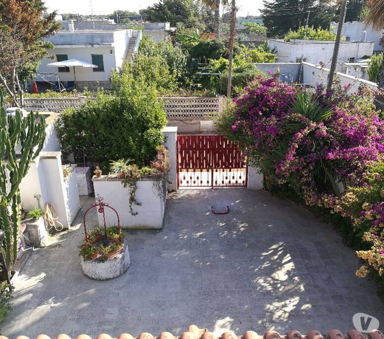 cortile esterno condiviso