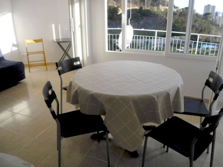 Salon et chambre attenante