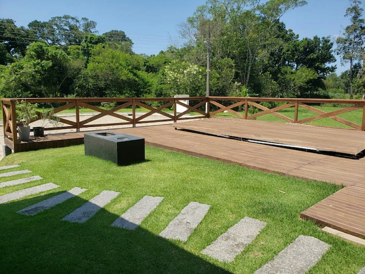 Beach House With Heated Pool And Gourmet Area - Florianópolis
