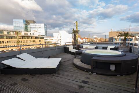 City-Loft with rooftop terrace - 19 persons