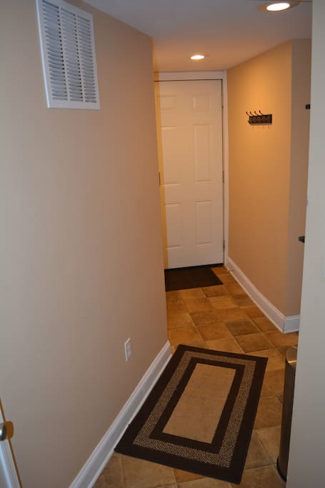 Entry to basement