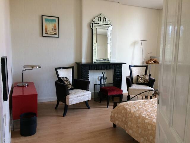 Attractive and spacious apartment
