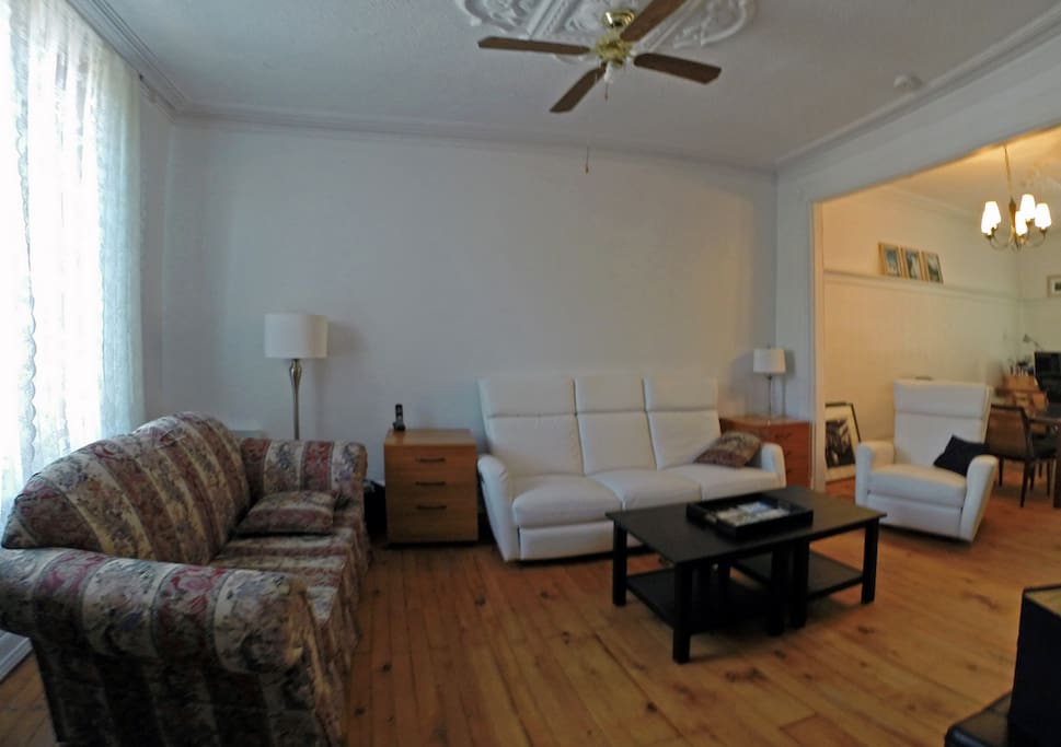 Grand salon / Large Living Room