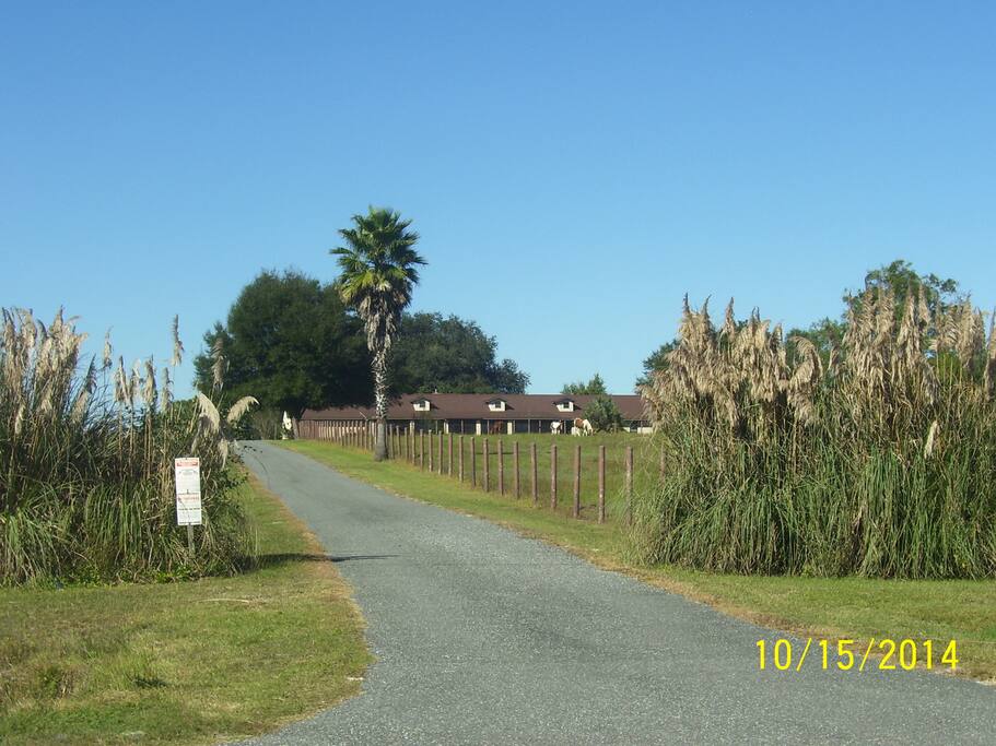 ENTRANCE TO HAD-A-FARM