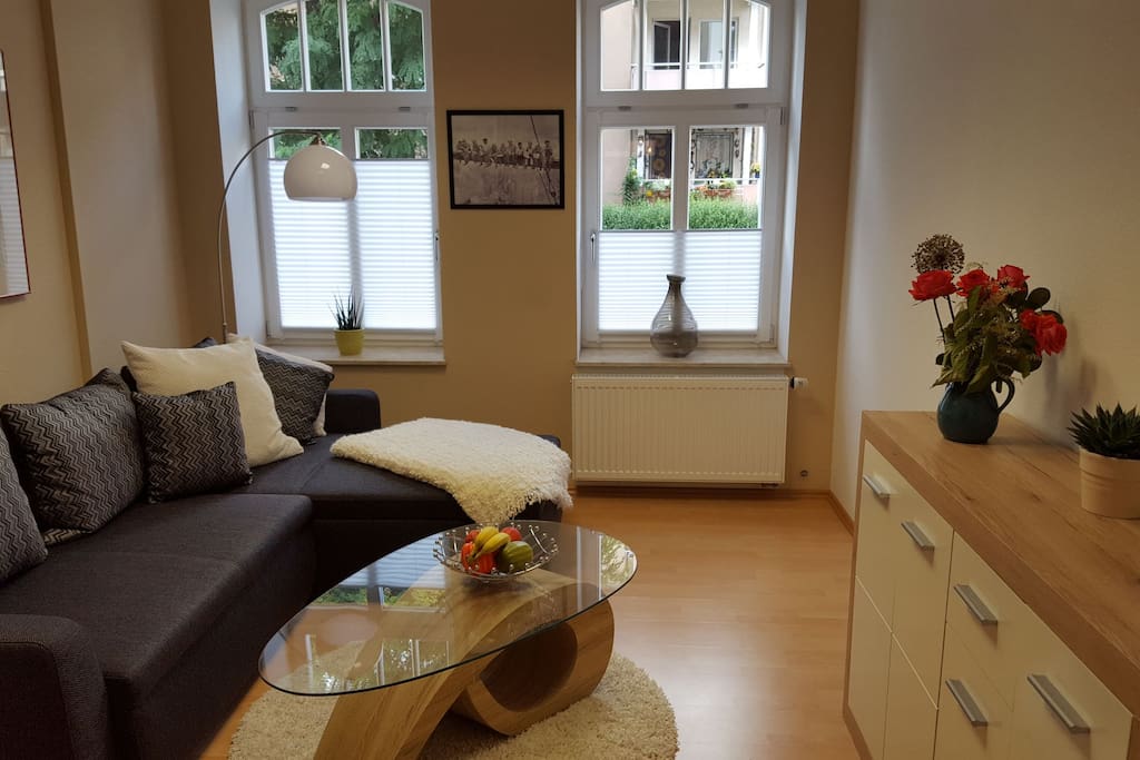 Wohnzimmer / living room