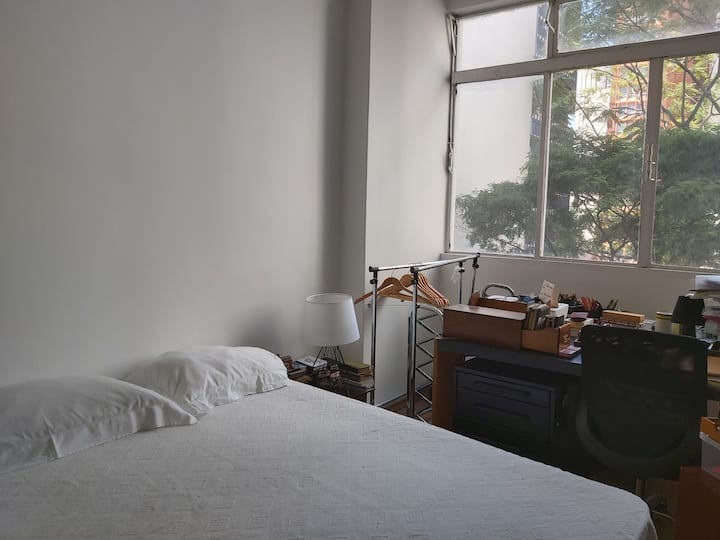 Chumba cha kwanza cha kulala