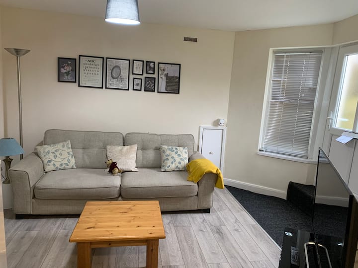 Self Contained Furnished Flat - Lancashire
