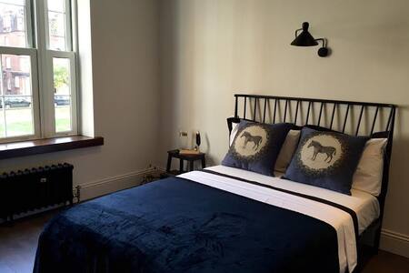 Brick Lane newly refurbished double room