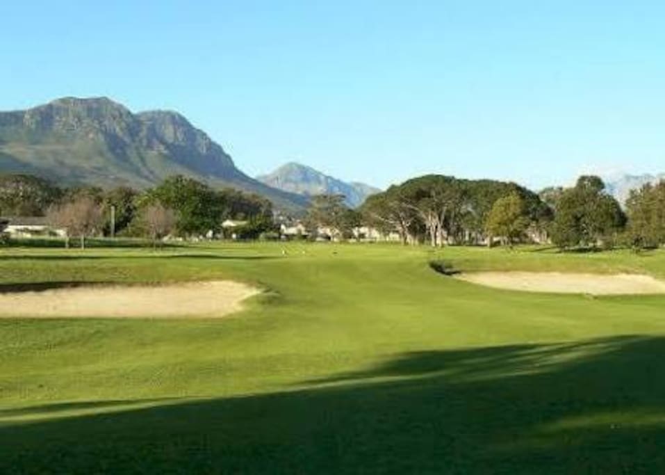 Very easy golf course with luscious greens and wide driving fairways