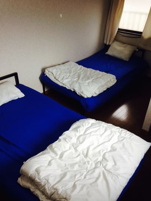 Bed room!