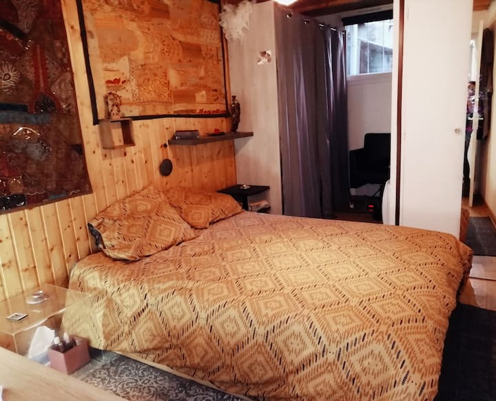 საძინებელი 1