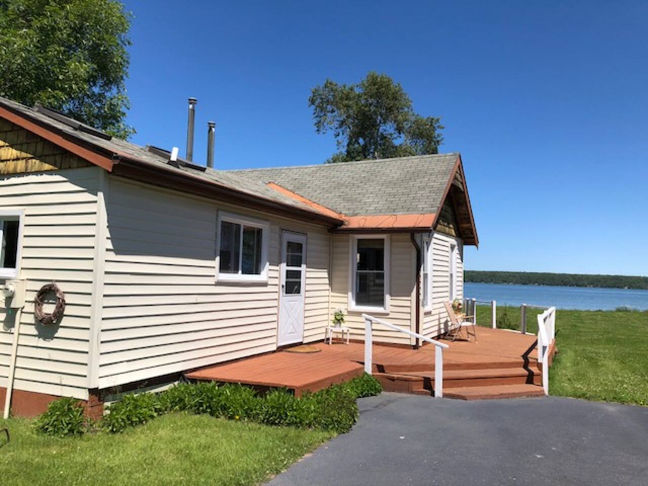 Kip I Gon Cottage Cottages For Rent In Sault Ste Marie