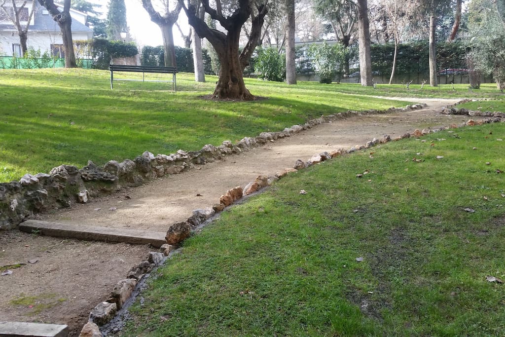 Jardín posterior