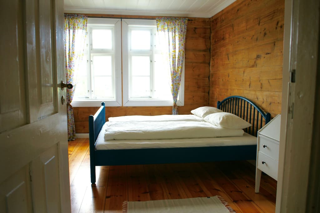 The Fjord room: with a spectacular view of the fjord and mountains