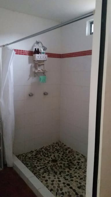 Tres baños completos