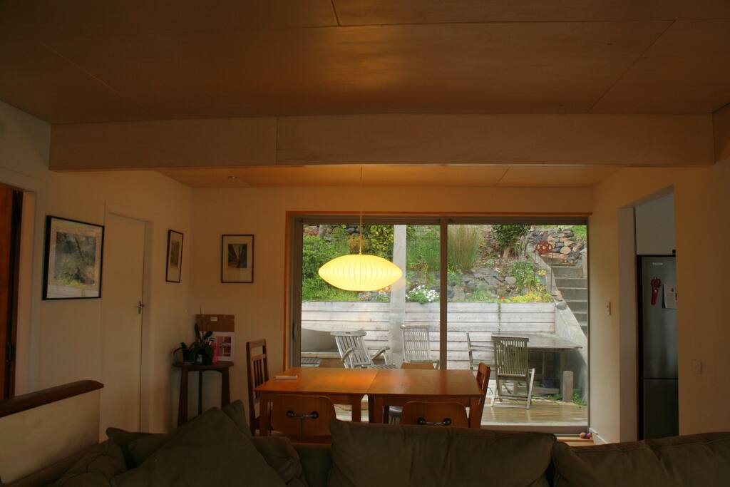 dinning (open to living)