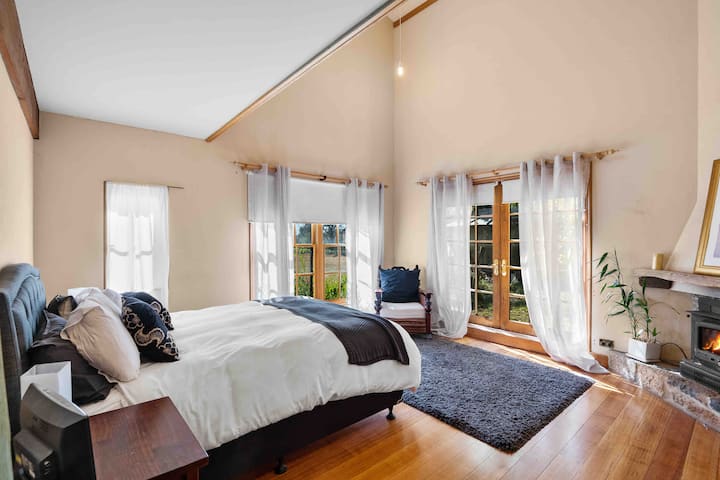 غرفة النوم 1