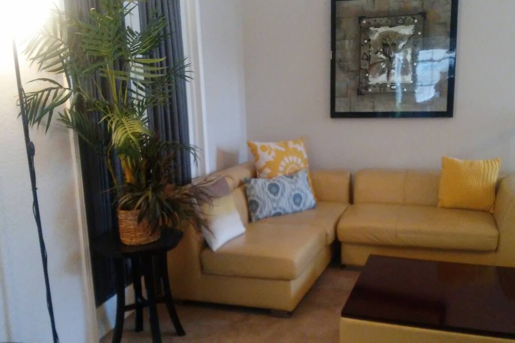 Sitting room/ work area
