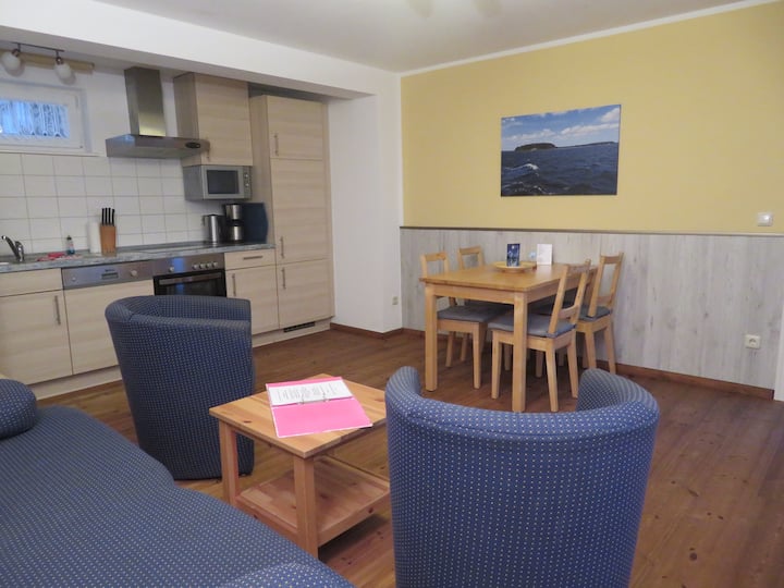 Dhomë ndenjjeje me kuzhinë në film