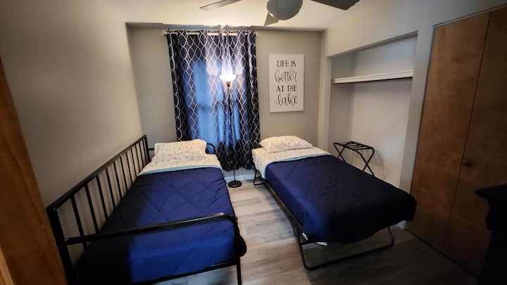 غرفة النوم 2