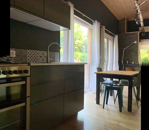 Airbnb performant: CHALET WITH HOT TUB à Nord