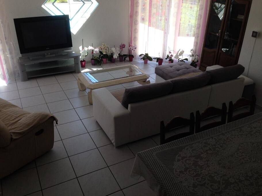 4 Pièces 6 personnes