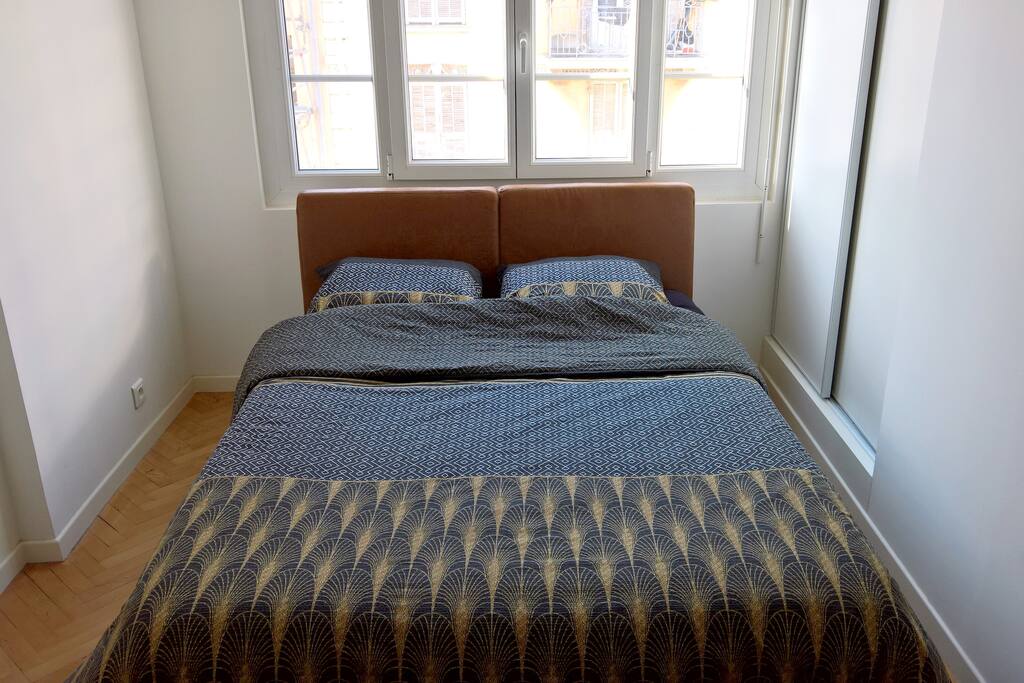 Your confortable bed for the night with shampoo/soap, towel, with space for your stuff etc