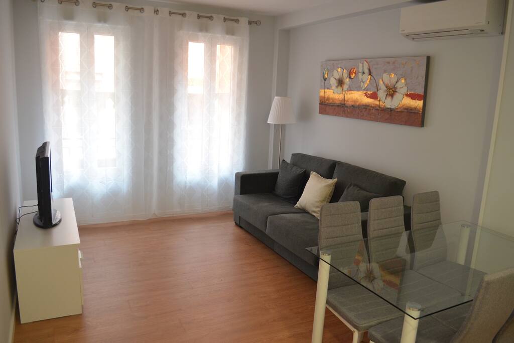 Salón con sofá cama