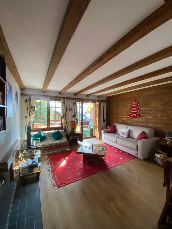 Charming Apartment With Great View - Rougemont