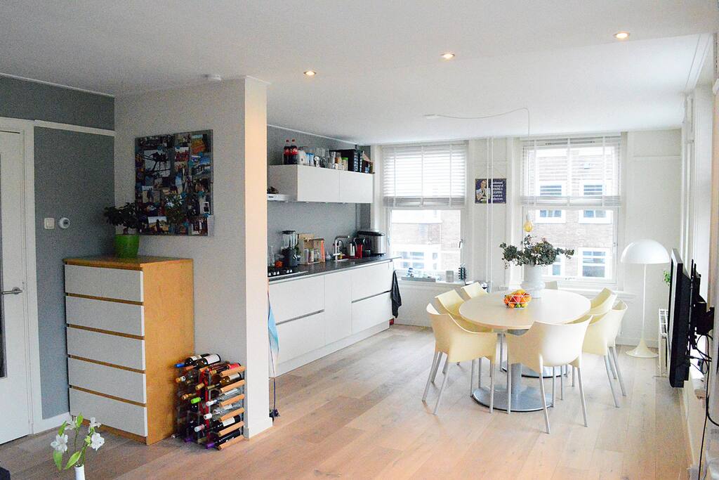 Living & fully equipped kitchen. I love to cook so you will find everything you need in the kitchen to make yourself a lovely meal.