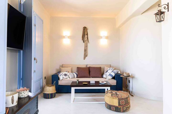 Pink Freud Villa |Exclusive | Pool |Sunset View gallery image 2