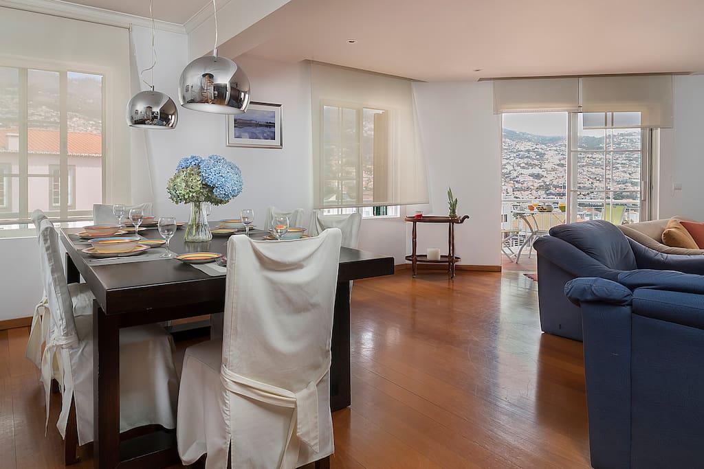 Dining Room / Sala de Jantar