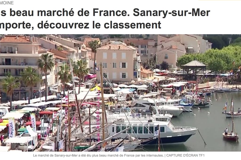 notre terrasse surplombe le plus beau marché de France...