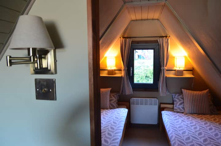 غرفة النوم 2