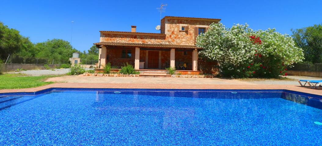 Can Toni gallery image 3