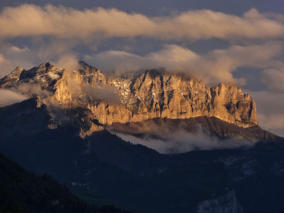 Coucher de soleil vu depuis la maison