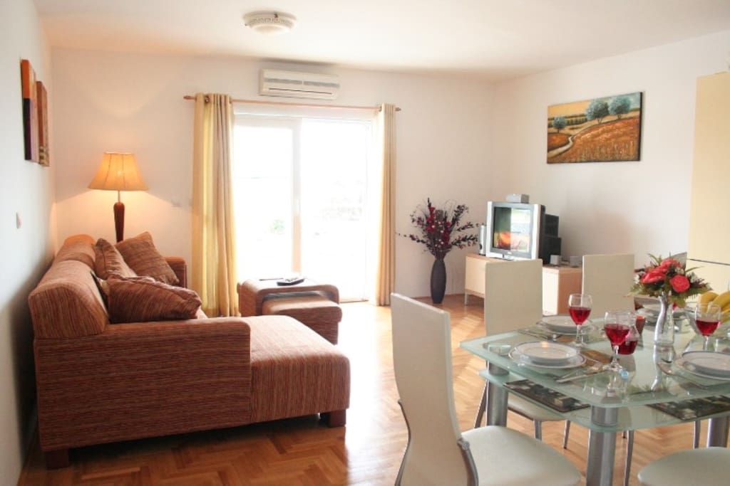 Living and dining area
