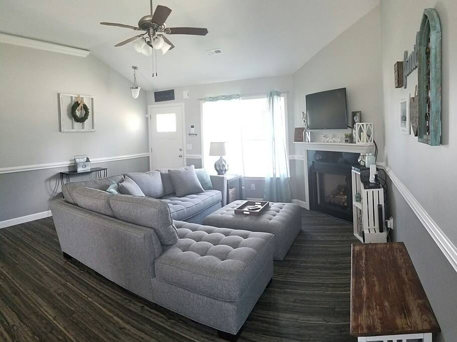 Cozy open floor plan, living room and main entry.