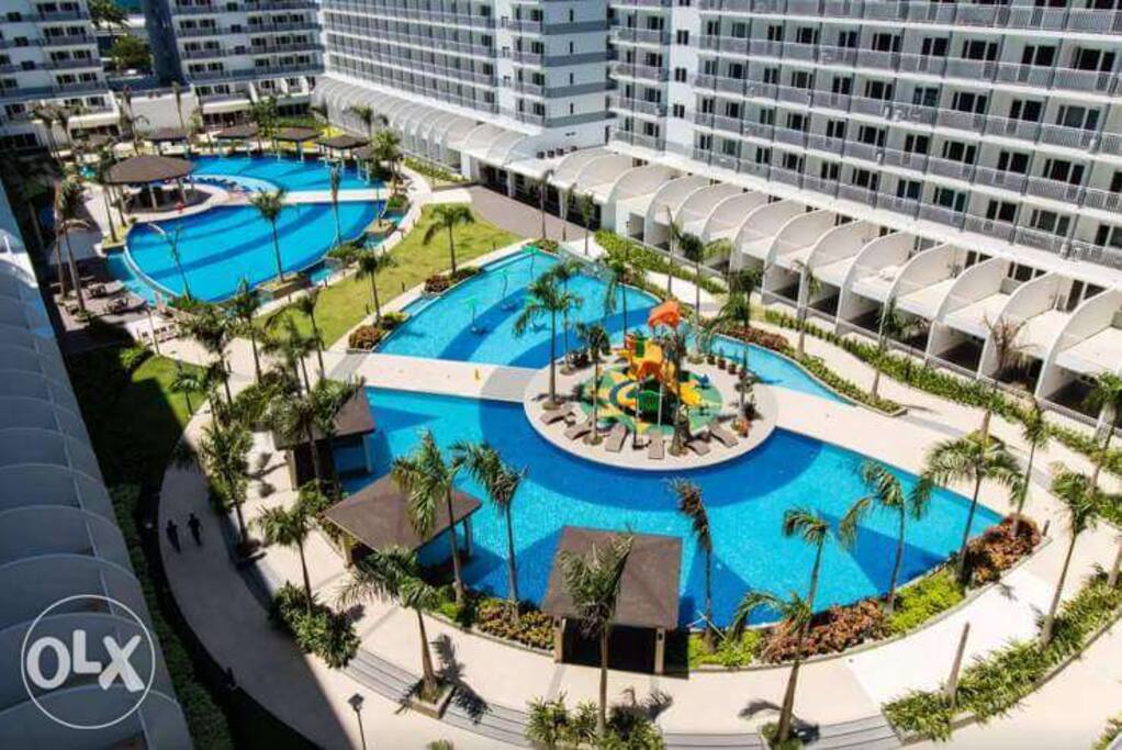 Our fabulous pool at daytime