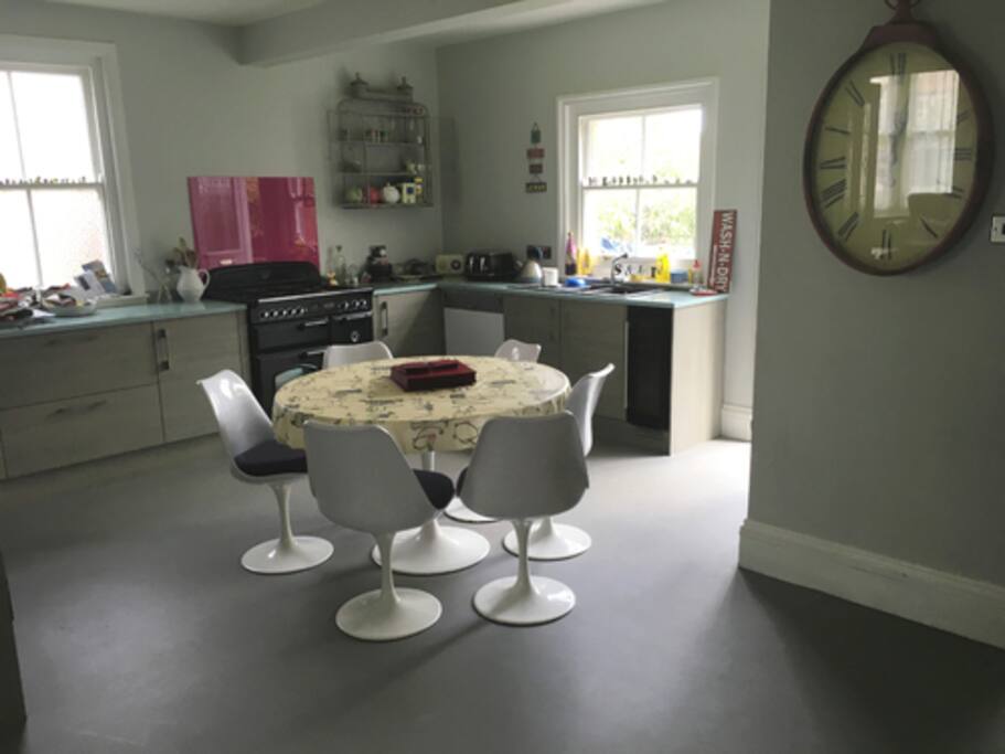 Bright spacious kitchen